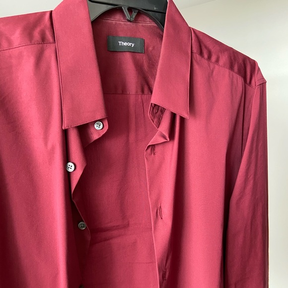 Theory size L worn no more than one or twice - Picture 3 of 3